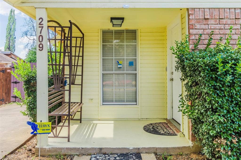 2709 Brittany Drive, Euless, TX 76039 2709 Brittany Drive, Euless, TX 76039