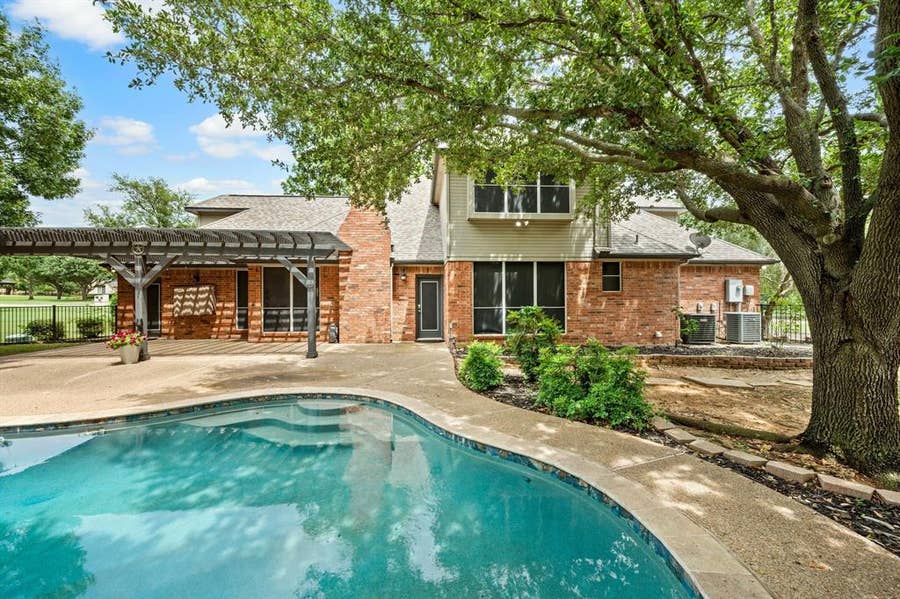 Property photo for 5851 Windridge Lane, Flower Mound, TX