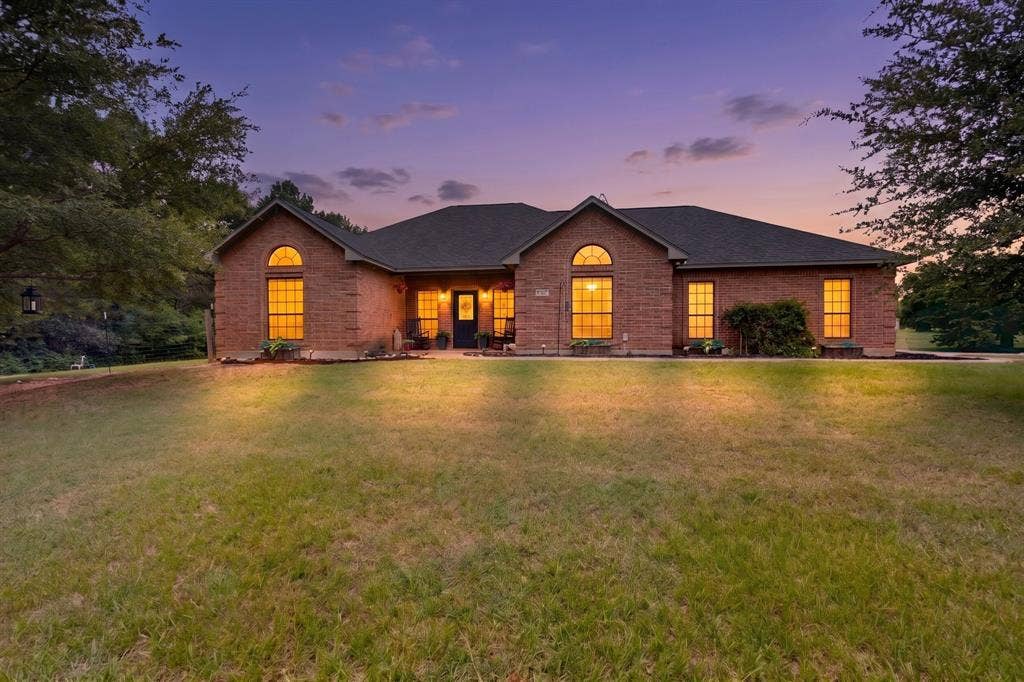 1362 Eubanks Road, Seagoville, TX 75159 1362 Eubanks Road, Seagoville, TX 75159