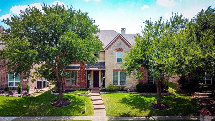 Property photo for 2035 Burnside Drive, Allen, TX