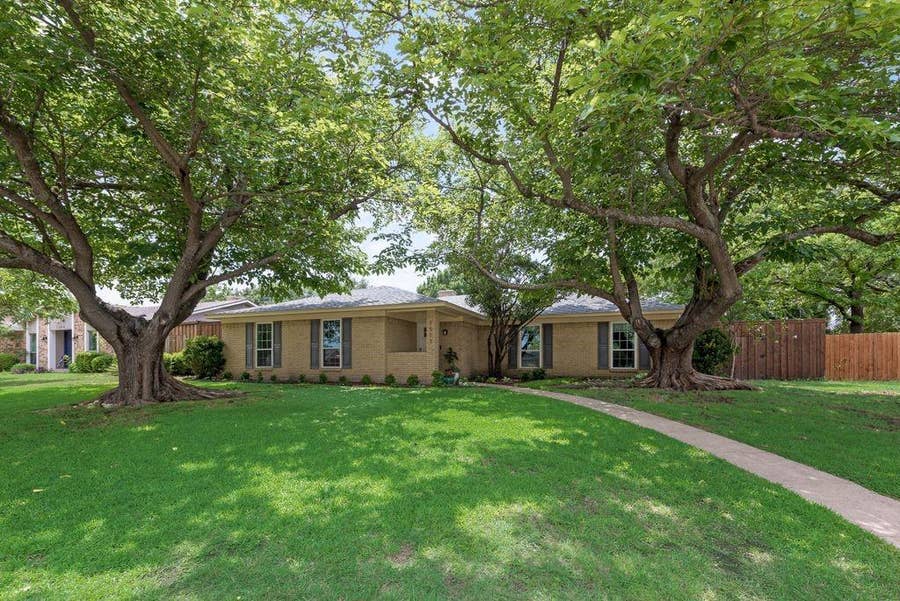 Property photo for 1511 Richland Drive, Richardson, TX