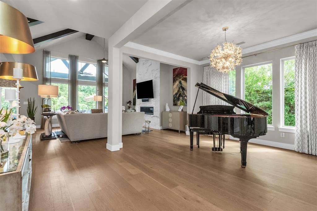 8138 Edgefield Court, Frisco, TX 75035 8138 Edgefield Court, Frisco, TX 75035