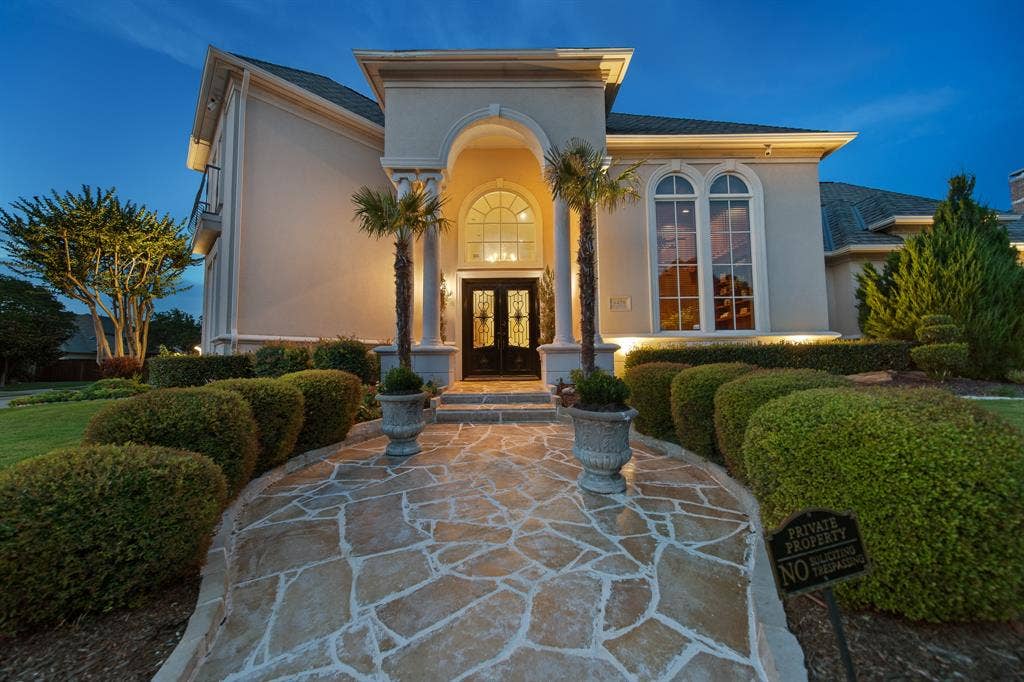 6420 Riverside Drive, Plano, TX 75024 6420 Riverside Drive, Plano, TX 75024