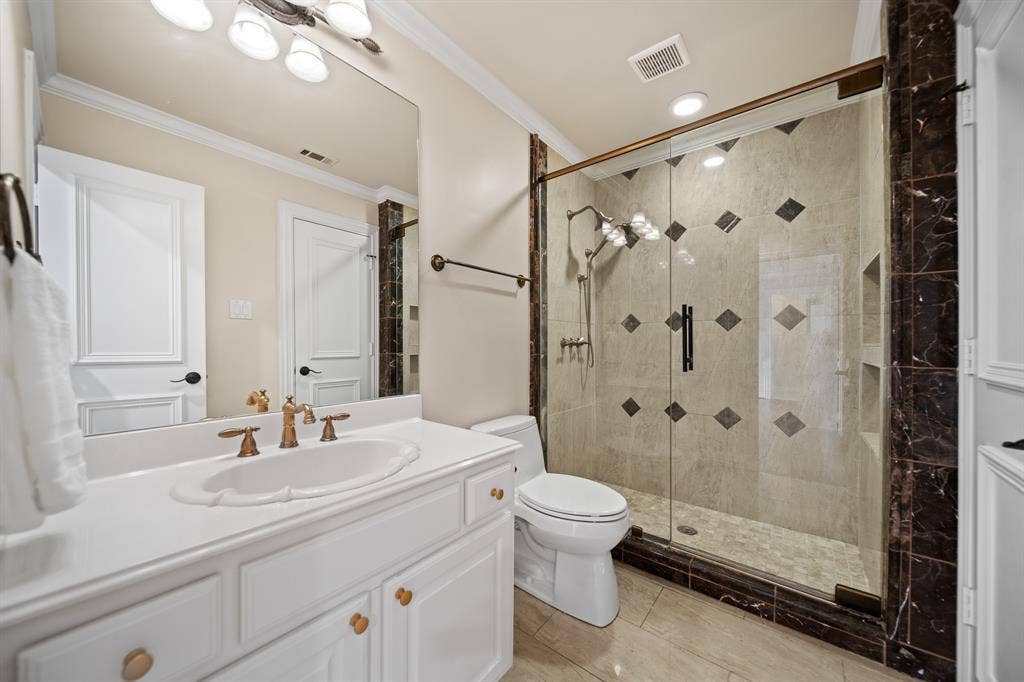 6420 Riverside Drive, Plano, TX 75024 6420 Riverside Drive, Plano, TX 75024