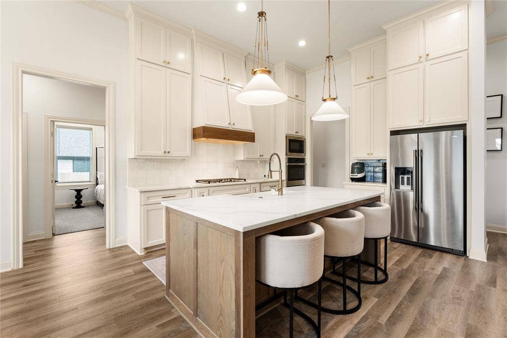 13076 Rainier Drive, Woodway, TX 76712 13076 Rainier Drive, Woodway, TX 76712