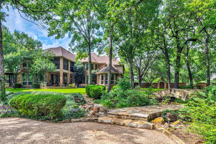 Property photo for 3905 Rothschild Drive, Flower Mound, TX