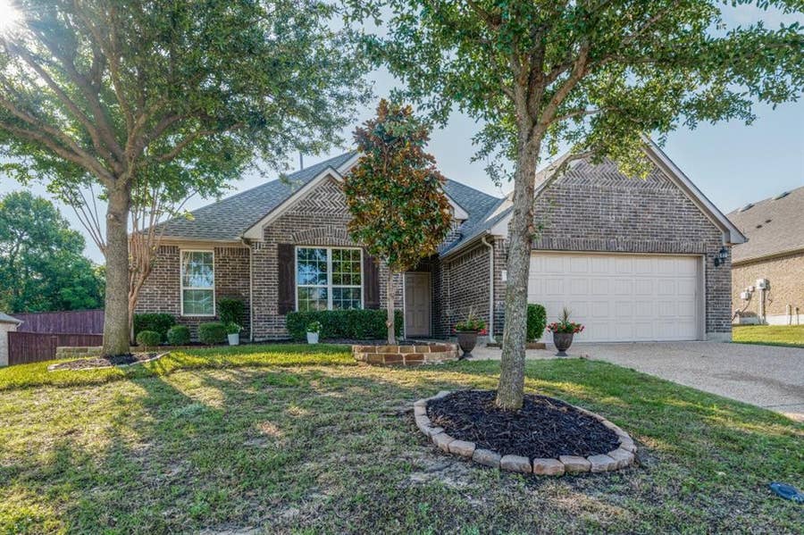 Property photo for 504 Peterhouse Drive, McKinney, TX