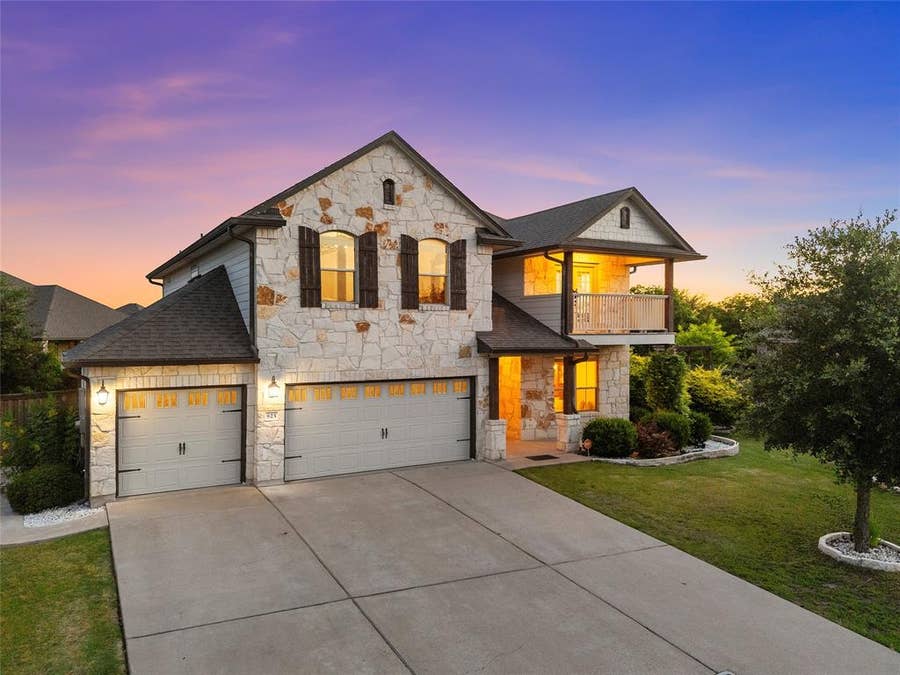 Property photo for 825 Wessex, Waco, TX