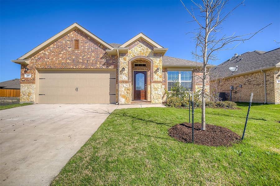 Property photo for 217 Baldwin Drive, Fate, TX