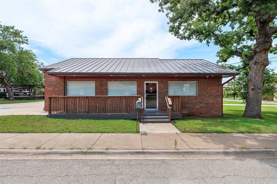 Property photo for 111 N Baker Street, #B, Granbury, TX