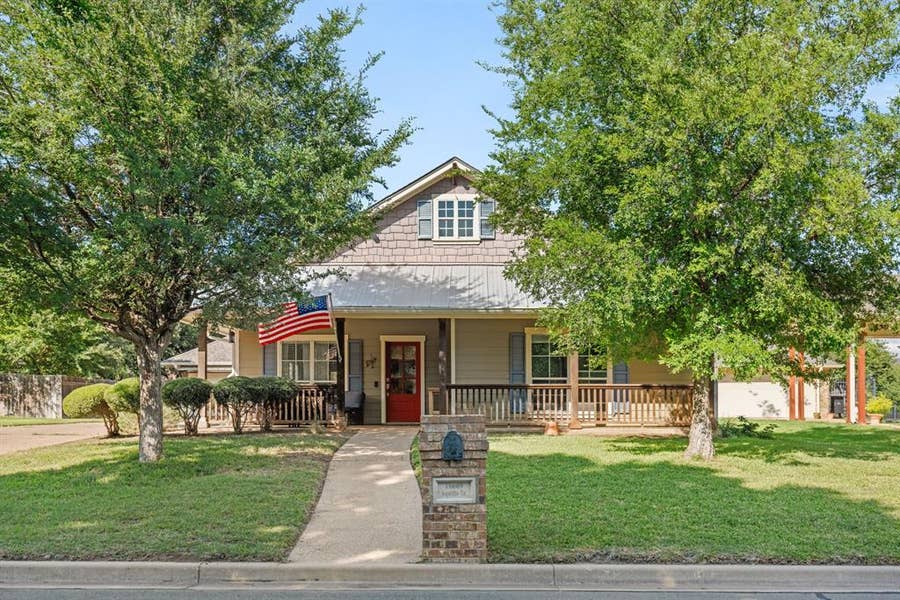 Property photo for 10609 Aquilla Trail, Waco, TX