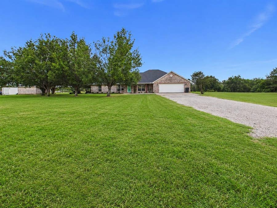 Property photo for 6554 State Highway 198, Mabank, TX