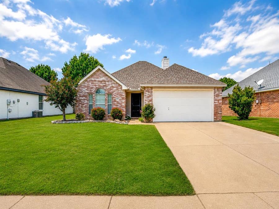 Property photo for 2813 Mitchell Lane, Anna, TX
