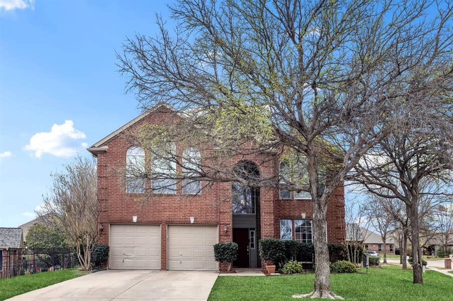 Property photo for 4116 Walnut Creek Court, Fort Worth, TX