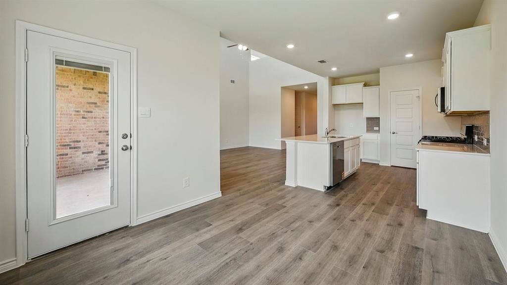 2444 Grapevine Way, Celina, TX 75009 2444 Grapevine Way, Celina, TX 75009