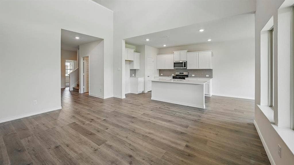 2444 Grapevine Way, Celina, TX 75009 2444 Grapevine Way, Celina, TX 75009