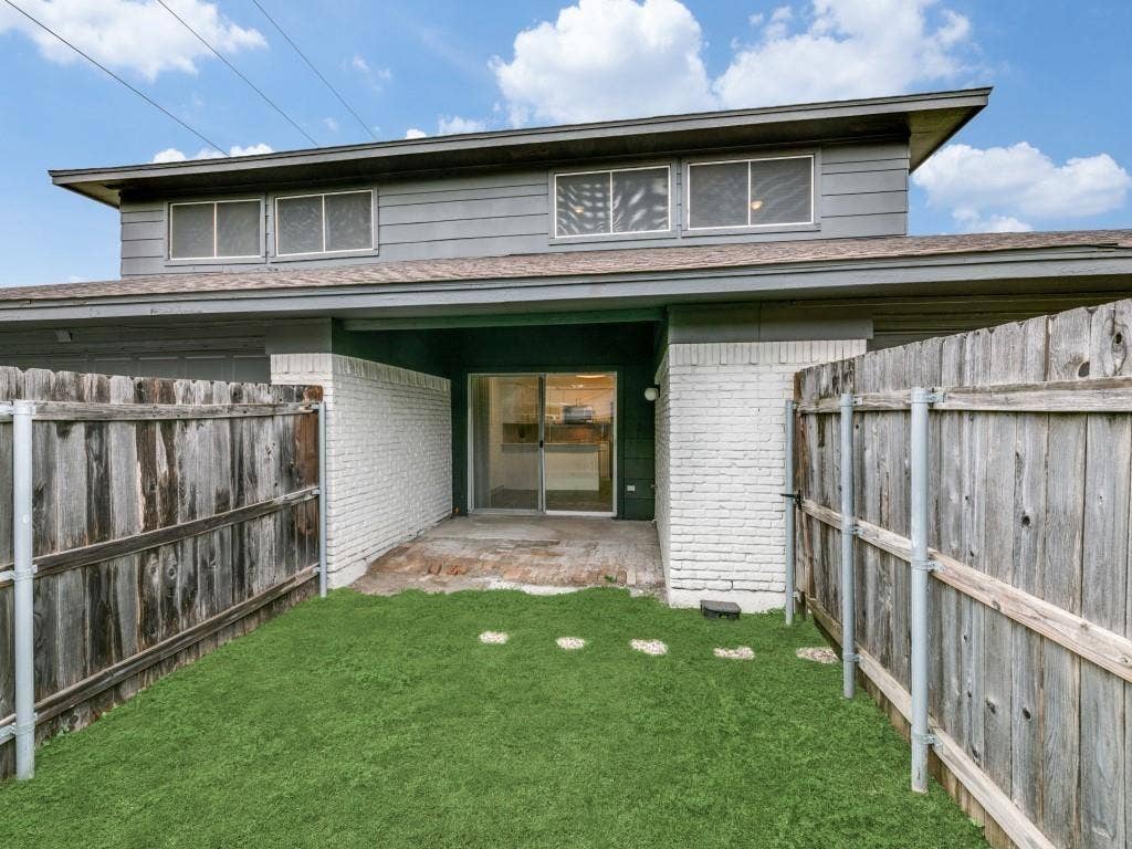 100 Trellis Place, Richardson, TX 75081