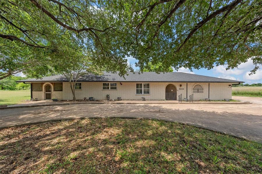 Property photo for 5444 OLD LORENA Road, Lorena, TX