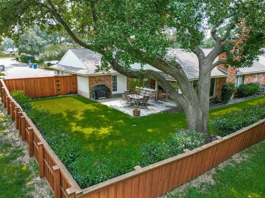 Property photo for 15731 Overmead Circle, Dallas, TX