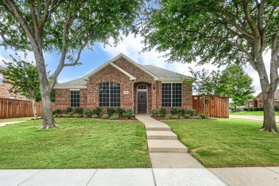 Property photo for 11502 Bermuda Way, Frisco, TX