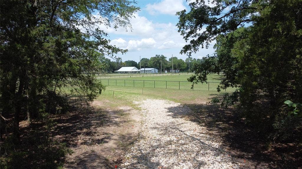 10417 Private Road 5211, Athens, TX 75751 10417 Private Road 5211, Athens, TX 75751