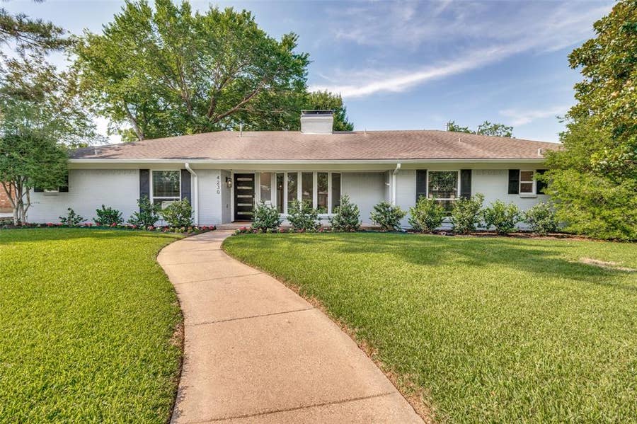 Property photo for 4230 Royal Ridge Drive, Dallas, TX