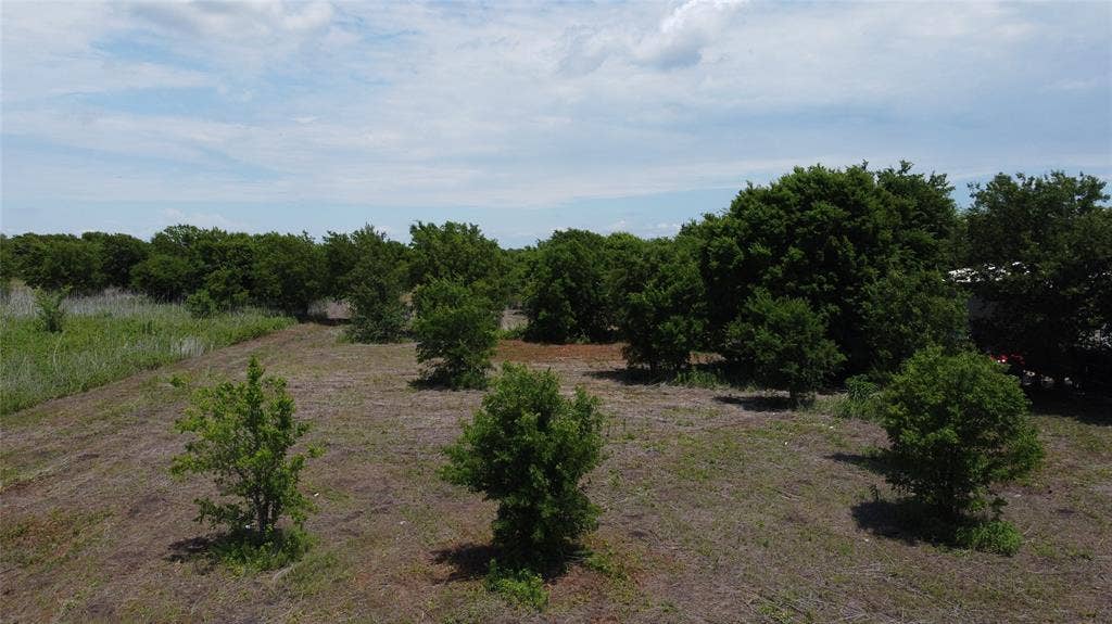 660 S Westmoreland Road, Waxahachie, TX 75167 660 S Westmoreland Road, Waxahachie, TX 75167