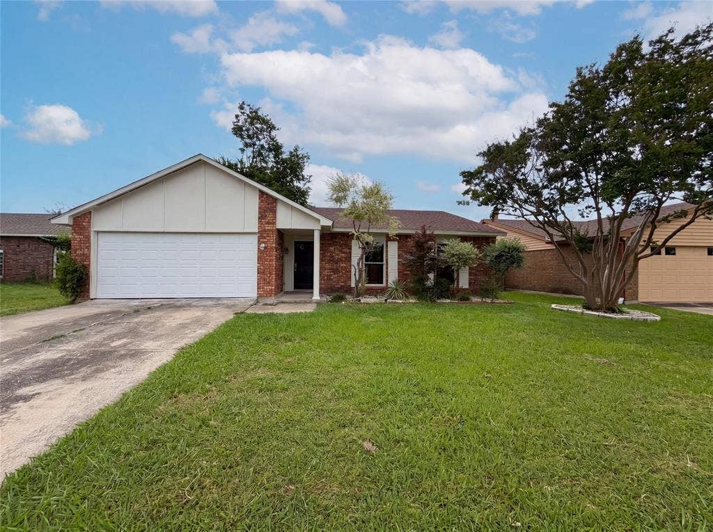 3920 Hunters Trail, Mesquite, TX 75150 3920 Hunters Trail, Mesquite, TX 75150