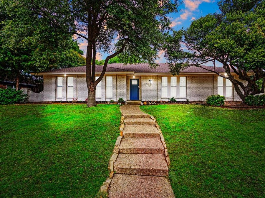 Property photo for 2713 Bengal Lane, Plano, TX