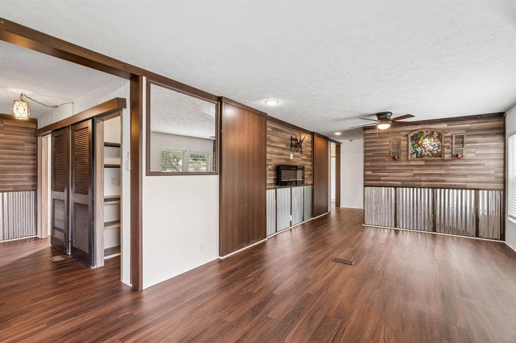 139 Cedar Drive, Azle, TX 76020 139 Cedar Drive, Azle, TX 76020
