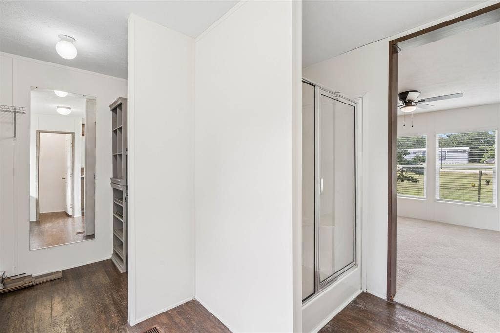 139 Cedar Drive, Azle, TX 76020 139 Cedar Drive, Azle, TX 76020