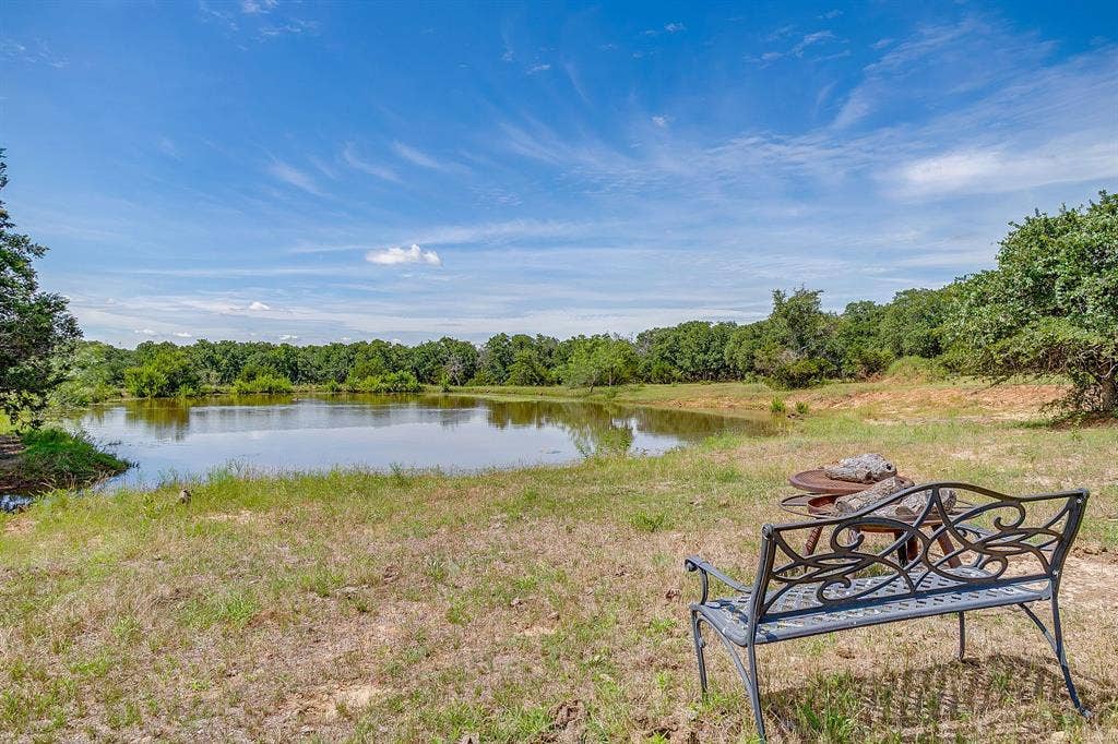 227 Rock Springs Road, Weatherford, TX 76088 227 Rock Springs Road, Weatherford, TX 76088