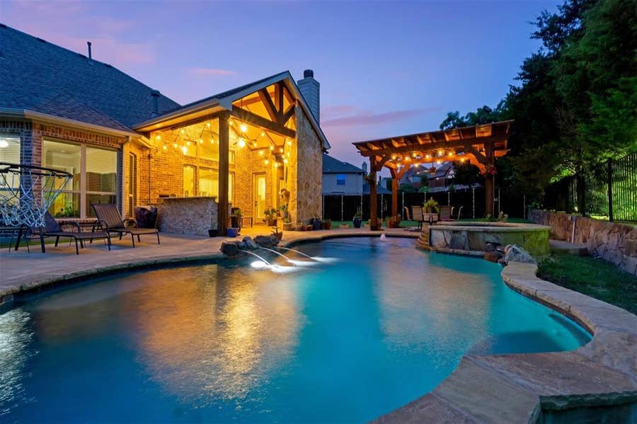 Property photo for 633 Arcadia Way, Rockwall, TX