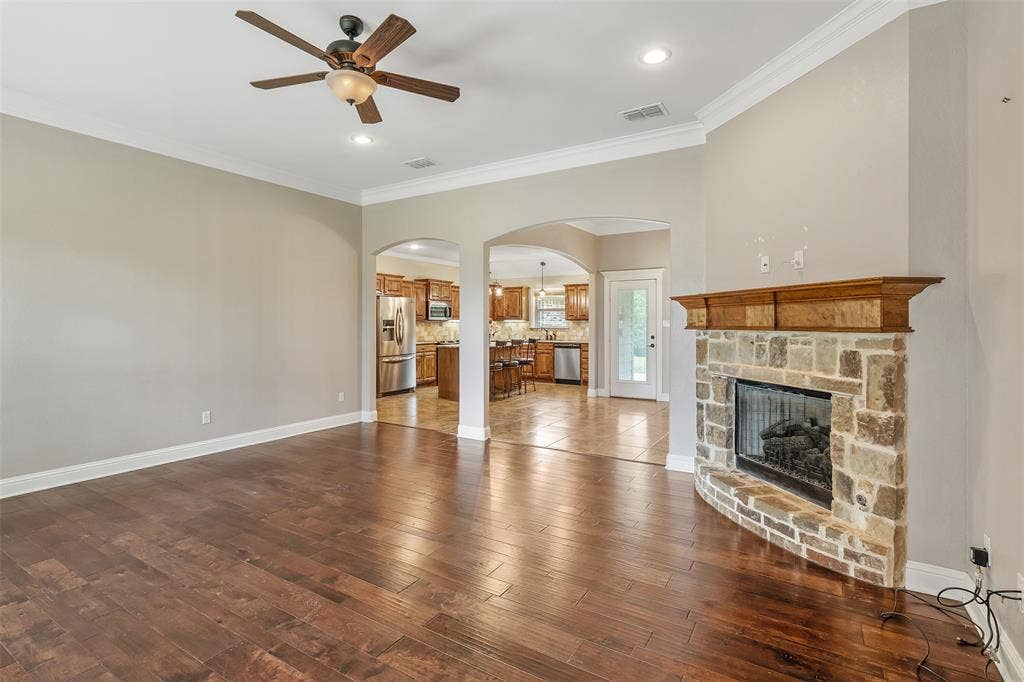 13553 Country Glen, Tyler, TX 75706 13553 Country Glen, Tyler, TX 75706