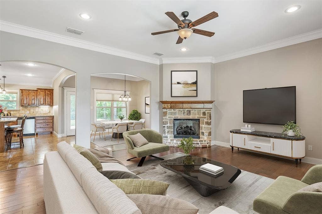 13553 Country Glen, Tyler, TX 75706 13553 Country Glen, Tyler, TX 75706