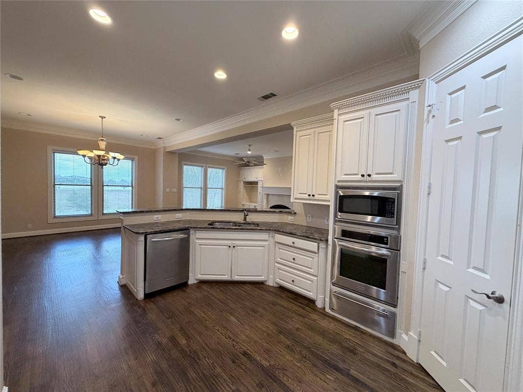 11351 Hilltop #204 Road, Argyle, TX 76226 11351 Hilltop #204 Road, Argyle, TX 76226