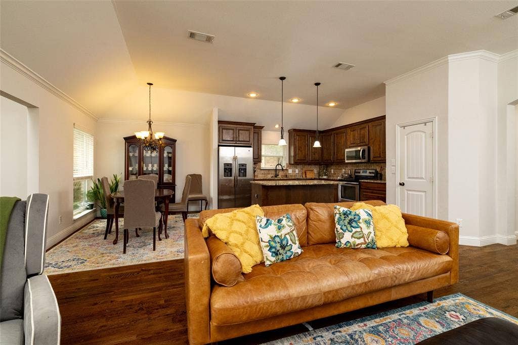10517 N Haven Drive, Benbrook, TX 76126 Beautiful hardwood floors throughout this area.