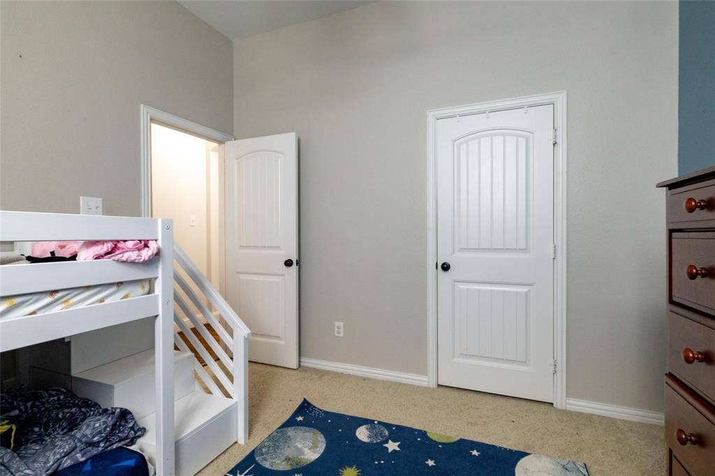 10517 N Haven Drive, Benbrook, TX 76126 10517 N Haven Drive, Benbrook, TX 76126
