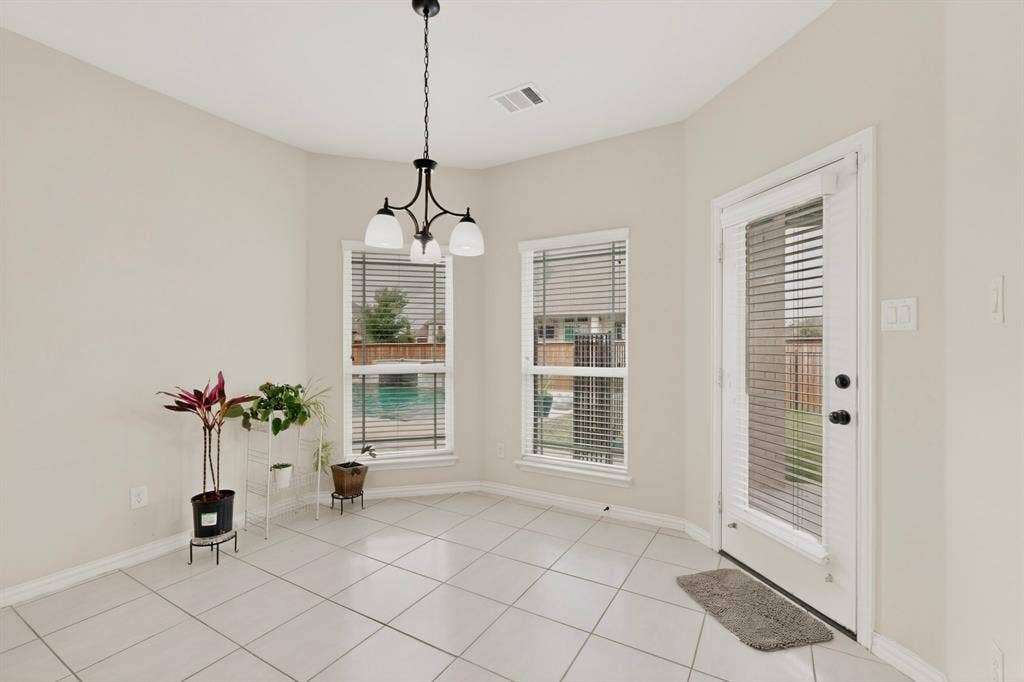 1296 Pleasant Run Drive, Haslet, TX 76052