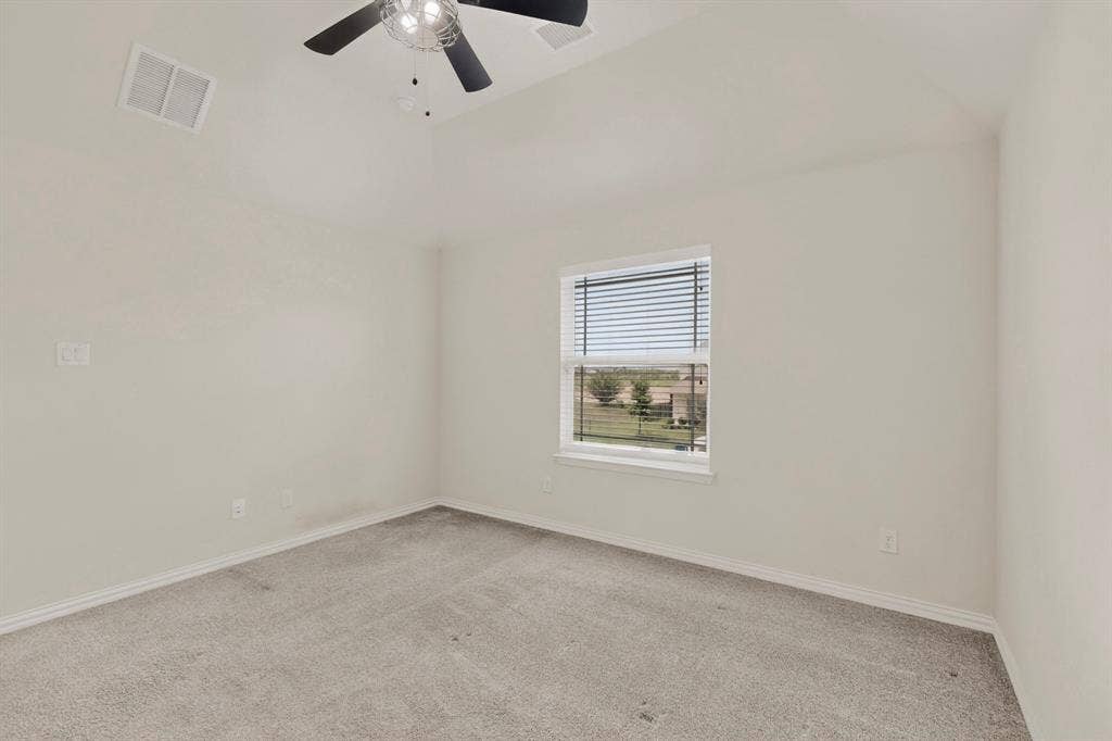 1296 Pleasant Run Drive, Haslet, TX 76052