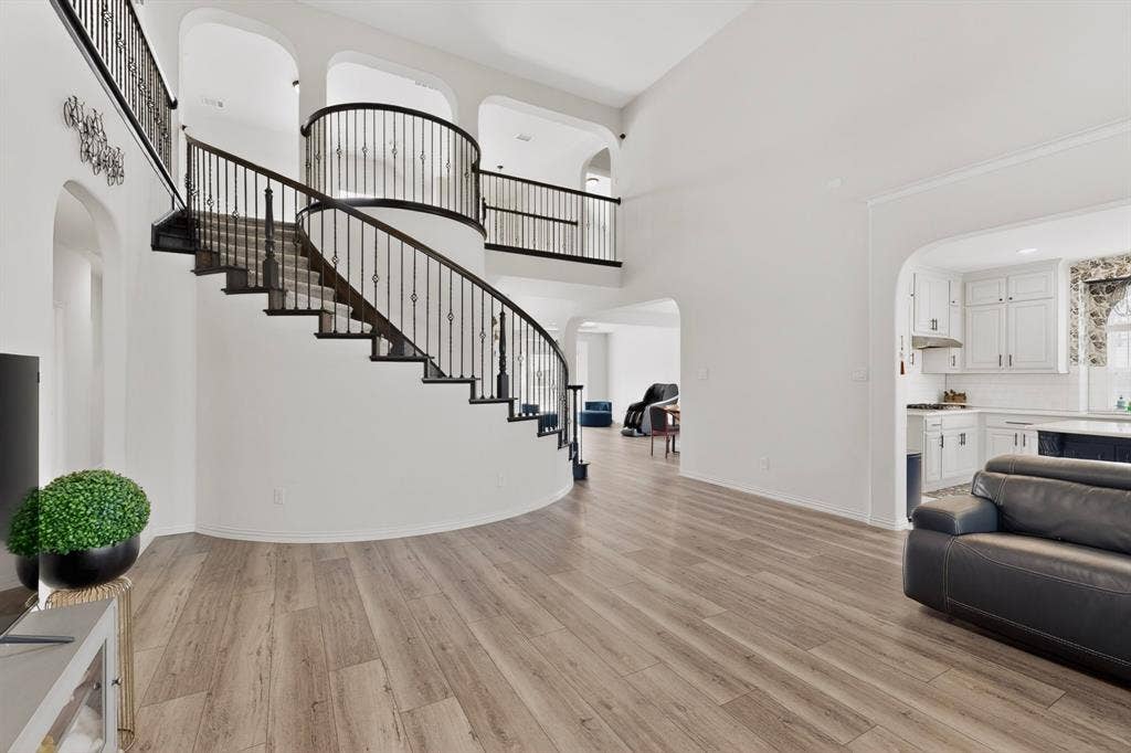 1296 Pleasant Run Drive, Haslet, TX 76052