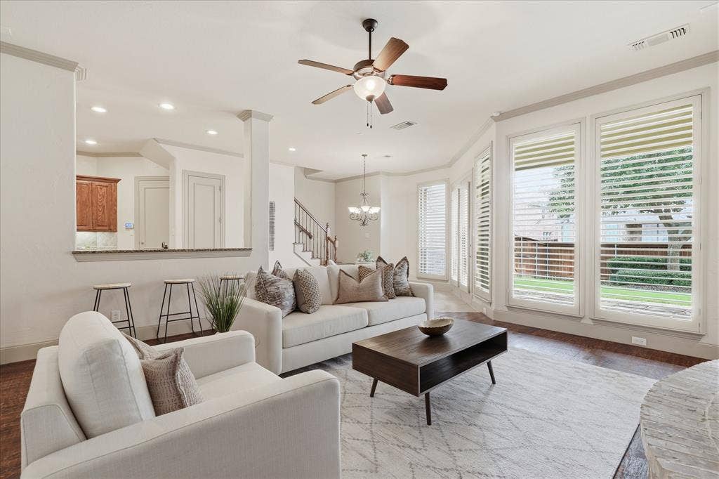 929 Lairds Lane, Allen, TX 75013 929 Lairds Lane, Allen, TX 75013