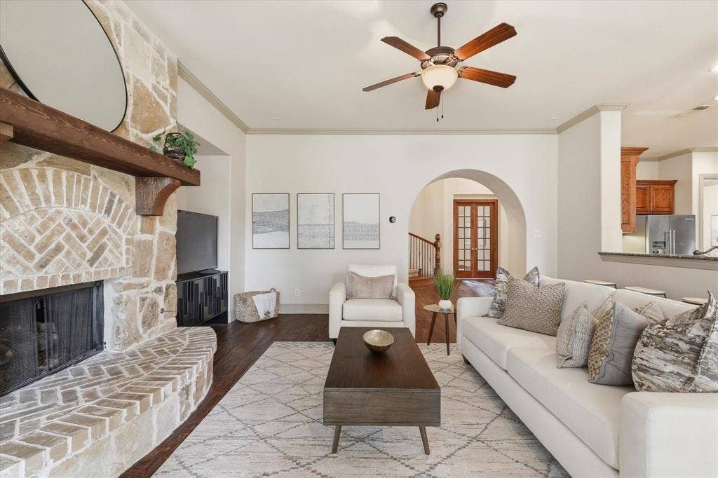 929 Lairds Lane, Allen, TX 75013 929 Lairds Lane, Allen, TX 75013
