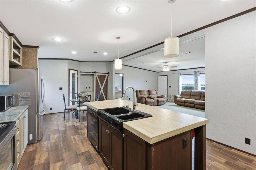 4196 L FM 75, Princeton, TX 75407 4196 L FM 75, Princeton, TX 75407