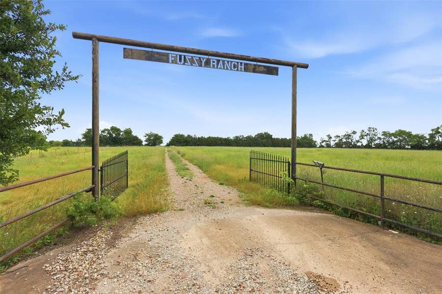 Property photo for 4196 L FM 75, Princeton, TX