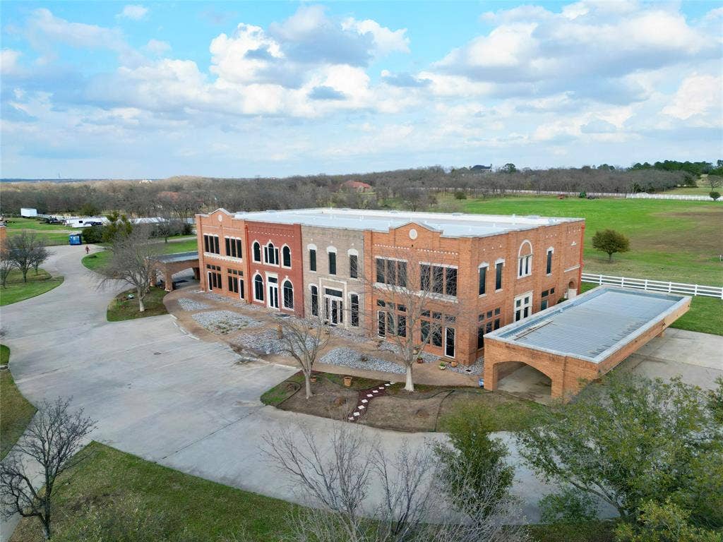 11351 Hilltop #103 Road, Argyle, TX 76226 11351 Hilltop #103 Road, Argyle, TX 76226