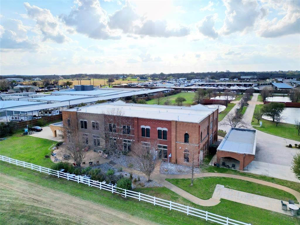 11351 Hilltop #103 Road, Argyle, TX 76226 11351 Hilltop #103 Road, Argyle, TX 76226