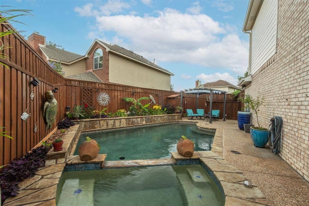 2337 Terping Place, Plano, TX 75025 2337 Terping Place, Plano, TX 75025