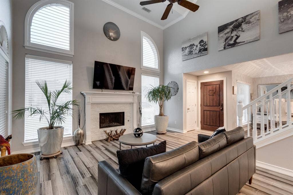 2337 Terping Place, Plano, TX 75025 2337 Terping Place, Plano, TX 75025