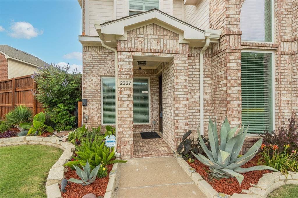 2337 Terping Place, Plano, TX 75025 2337 Terping Place, Plano, TX 75025